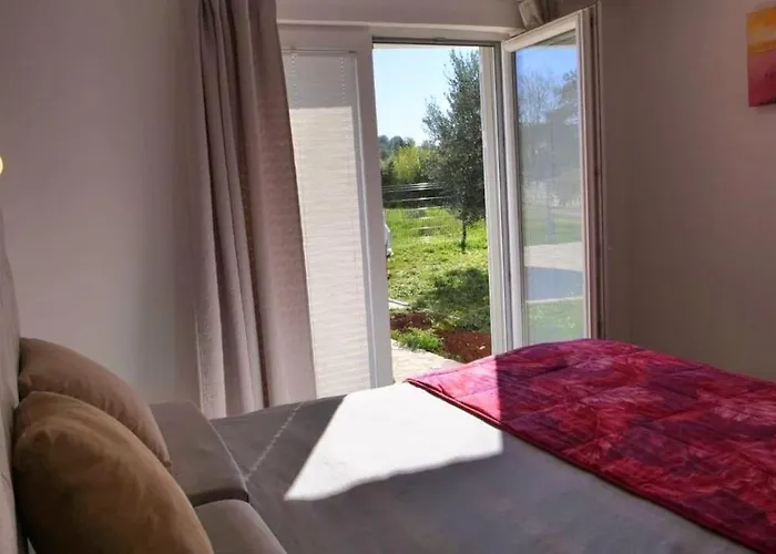 别墅 House Blue Sea *